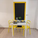 Διαμέρισμα The Yellow Urban Escape