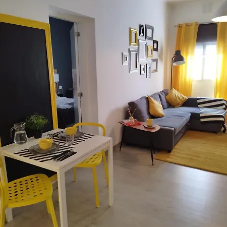 The Yellow Urban Escape Apartment *