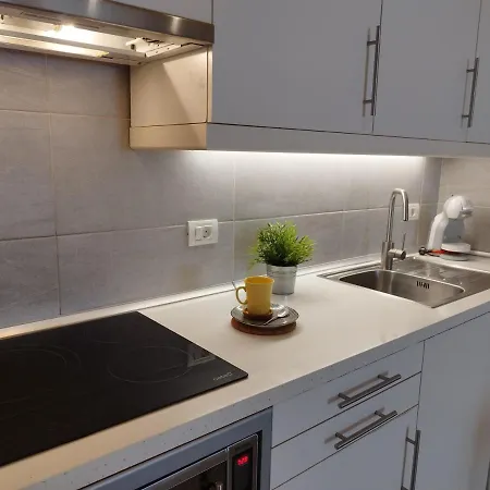 The Yellow Urban Escape Apartment *